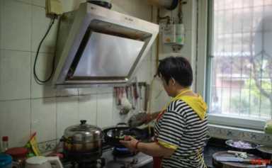 养老机构仅4%盈余？这个860元/月包两餐的“院落窝窝”能活下来吗