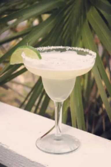 你眼中的玛格丽特鸡尾酒，是否也带着酸楚？