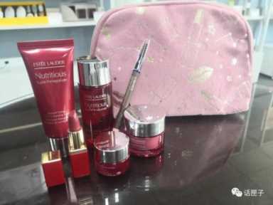 比日上便宜，和专柜一样带贴标，这个新上线的化妆品折扣店，就怕你手不够剁