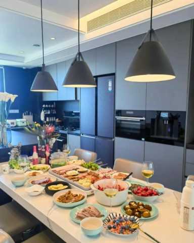 家居装修效果图大全,家居装修效果图欣赏插图53 安徽夫妇晒出200㎡新家:全屋没有一丝俗气,堪称装修教科书