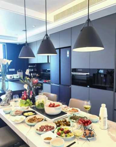 家居装修效果图大全,家居装修效果图欣赏插图57 安徽夫妇晒出200㎡新家:全屋没有一丝俗气,堪称装修教科书