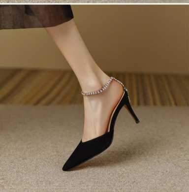 2023年值得买的女人味高跟鞋，这10款太好看了