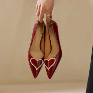 2023年值得买的女人味高跟鞋，这10款太好看了