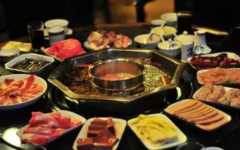 曾被誉为中国最牛火锅，碾压海底捞的小肥羊是怎么陨落的？