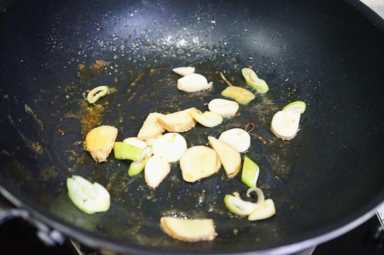 健康少油版【麻辣香锅】的做法+配方，口感比较清爽，相当的好吃