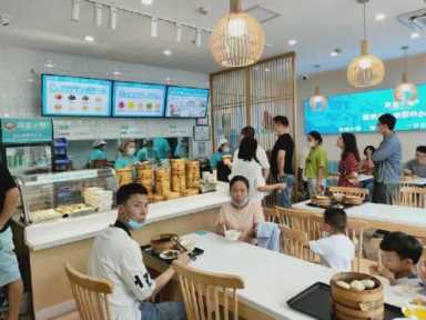 60平米小笼包店每日收入1.5万，这个品牌有何过人之处？