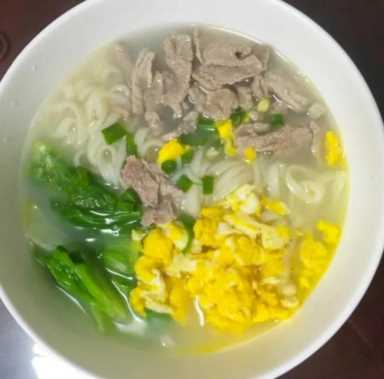 夏天早餐不知吃啥，推荐5道懒人早餐，每天换着吃，生活美滋滋。