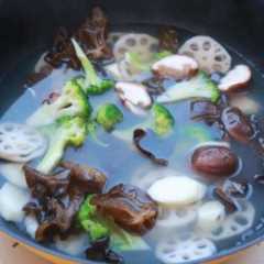 吃了这碗麻辣香锅，一口下肚感觉超暖