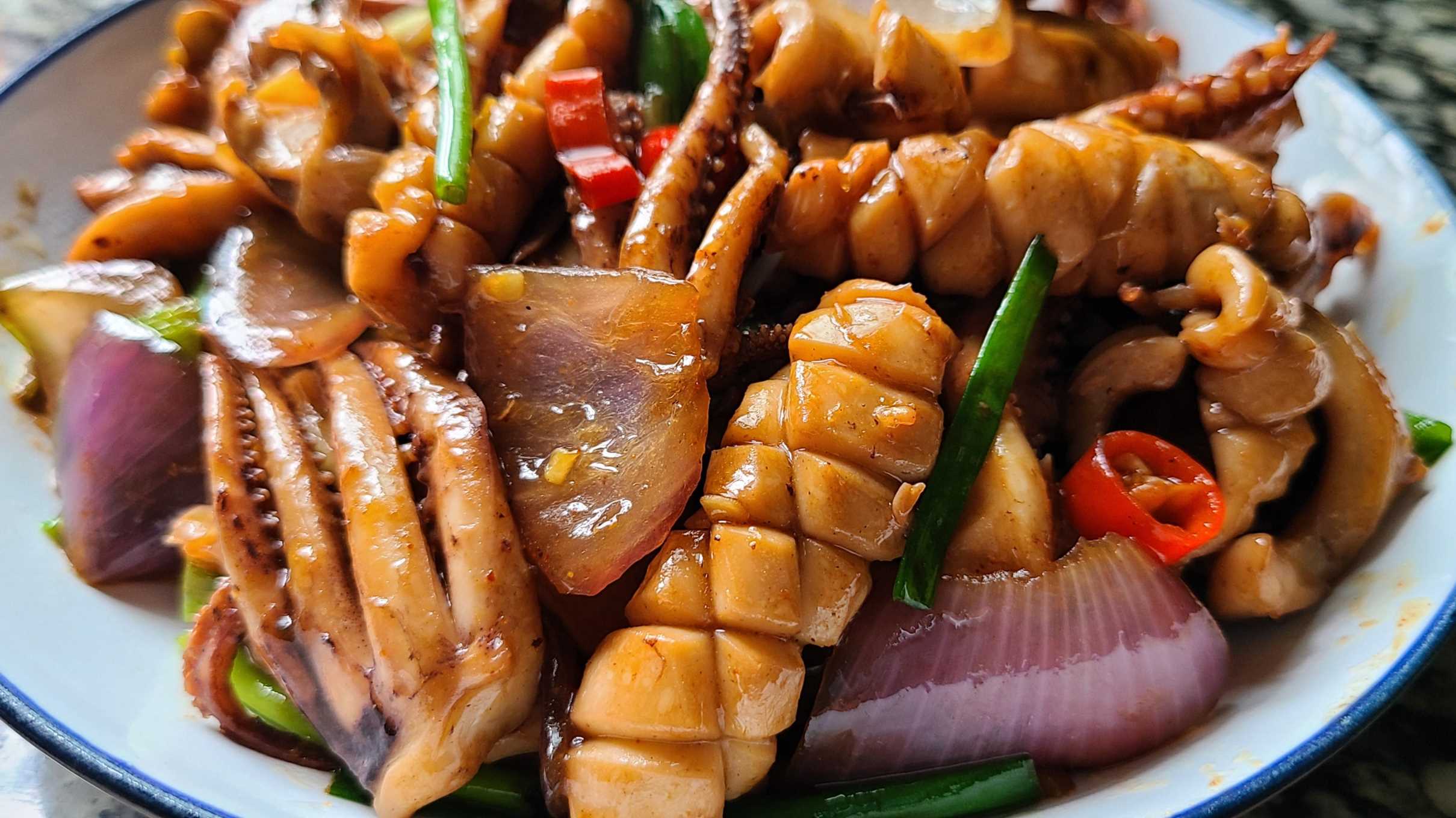 爆炒鱿鱼的做法大全家常菜做法