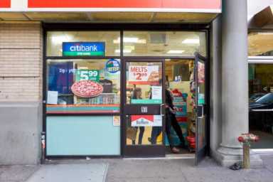 最受中国消费者欢迎的十大便利店，谁名列前茅？