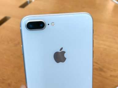 为什么说iPhone 8P是目前最值得入手的苹果呢？