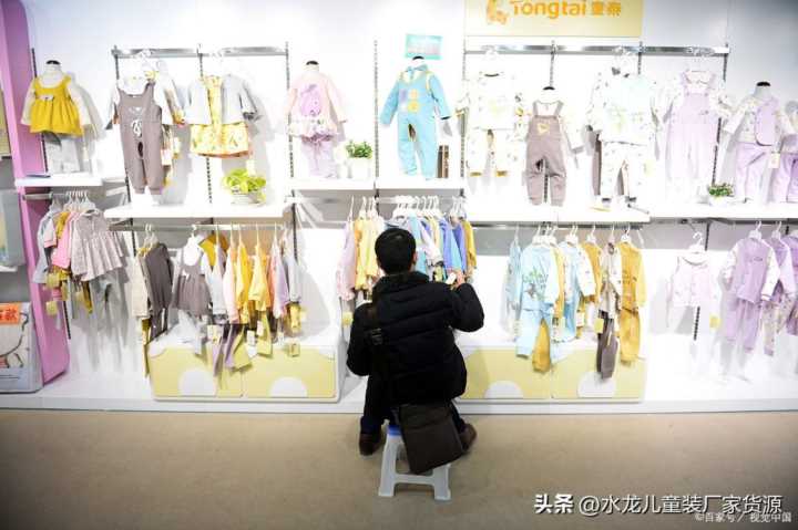 童装有些大品牌免费铺货，十大童装品牌解析
