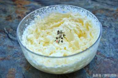 自制冰淇淋，做法简单，吃的放心，夏天买冰淇淋的钱都省下了