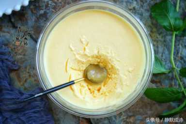 自制冰淇淋，做法简单，吃的放心，夏天买冰淇淋的钱都省下了