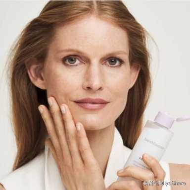 8款精华推荐：小棕瓶抗老，绿宝瓶修护，国货润百颜很靠谱