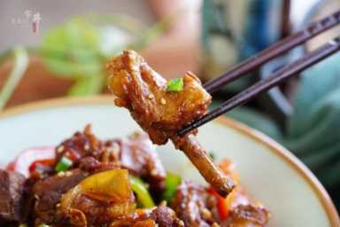 一罐啤酒，半只鸭，教你做吃不烦的啤酒鸭，味道香醇，清爽不油腻