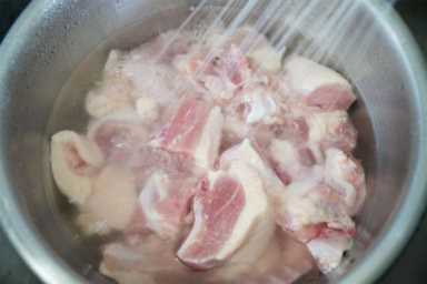 一罐啤酒，半只鸭，教你做吃不烦的啤酒鸭，味道香醇，清爽不油腻