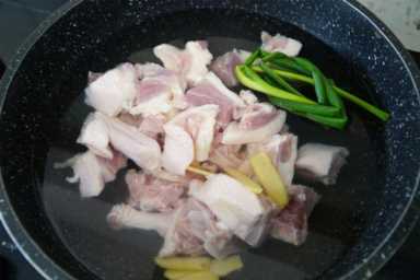 一罐啤酒，半只鸭，教你做吃不烦的啤酒鸭，味道香醇，清爽不油腻