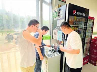 烟草行业单位携手零售客户共同努力发展插图13 爱心驿站 温暖港湾