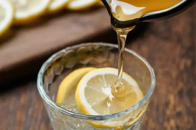 不加一滴水，让你一口入魂的三汁焖锅