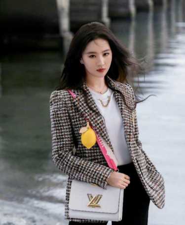 LV哪些包包值得购买 精致女神必buy包包