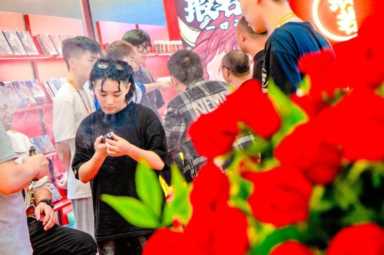 潮流网红品牌般若惊艳亮相广州特许连锁加盟展