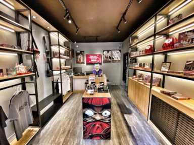 潮流网红品牌般若惊艳亮相广州特许连锁加盟展