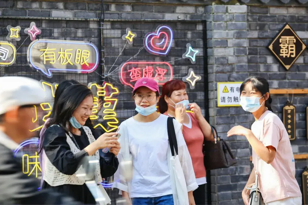 热干面的来历，怎样介绍武汉的热干面