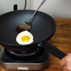 在家做无油单面煎鸡蛋，比买的更好吃
