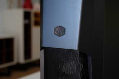 酷冷至尊毁灭者三代至尊版，结构设计合理的中塔机箱