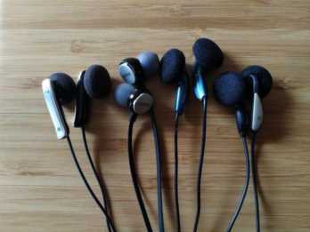 100元也可以不止是听个响，百元级耳机的比拼记（下）