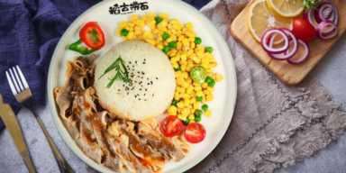 面馆加盟店怎样装修才能吸引顾客？