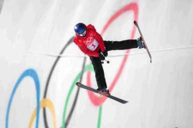 9金4银2铜创历史最佳！北京冬奥中国军团奖牌全记录