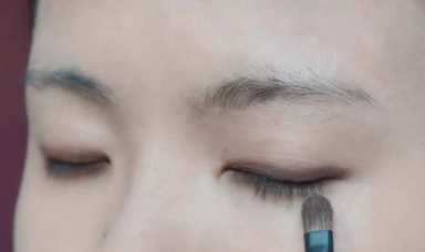 泰国女歌手zee ，丹麦的童话之王