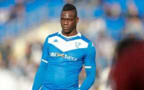 红黄牌最多的足球比赛， 什么是巴洛特利