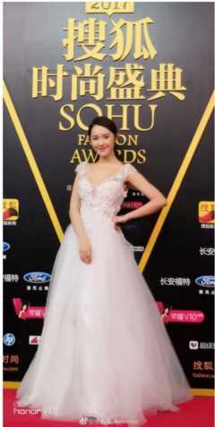 张依依时尚照片欣赏，创造101女团参加的综艺