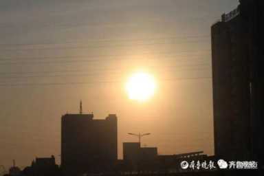 异乡雨伞下的旅行故事,孟晚舟事件新闻采访提纲范文插图3 异乡雨伞下的旅行故事,孟晚舟事件新闻采访提纲范文