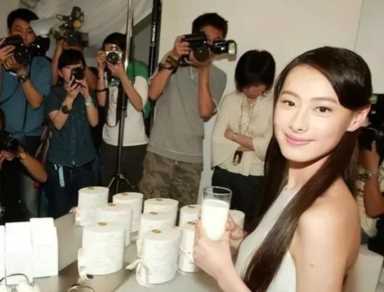 李泽楷 梁洛施 什么是李泽楷和梁洛施之间的爱情故事