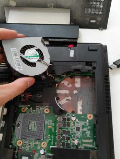 折腾下洋垃圾-惠普ELITEBOOK 8570P准系统，超出预期！