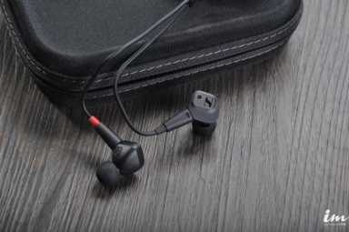 狠心花3000块给手机配的森海IE80S，听了3分钟手就后悔了