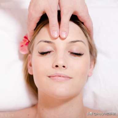 教你如何区分眼部干纹和细纹，如何对症改善？