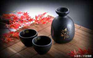 沈老贪一壶浊酒走天涯,汤非的歌曲一壶老酒