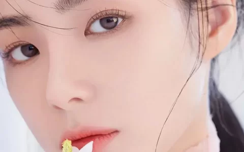 阿玛尼大师粉底液最白的色号,怎么选阿玛尼粉底液色号