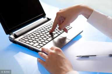 「键盘故障」笔记本键盘字母变数字如何切换？