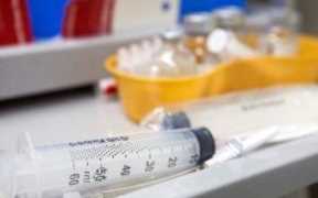 怎么找药品厂家直接代理,寻找药品厂家直接代理