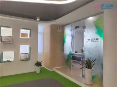 休闲零食店加盟哪个品牌好？数千创业者一致推荐舌尖趣