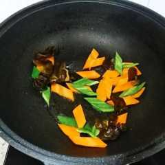 好吃的爆炸的家常炒鱿鱼，没有它我就不吃饭