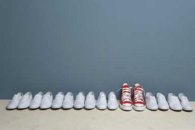 adidas三叶草正品鉴别,阿迪达斯三叶草系列鞋子插图17 2023最新8款adidas休闲鞋推荐排行榜