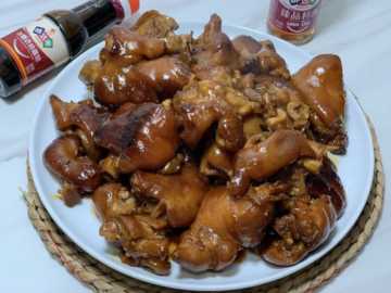 红烧猪蹄走起，简单又好吃，吃货来收藏哦