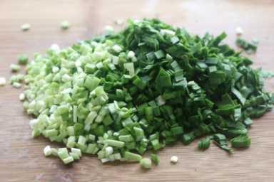 特色小肉饼，食材丰富口感解馋，越吃越香，多吃不腻，赶紧试一试